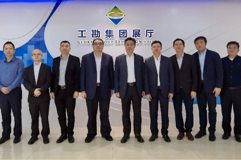  临沧高新区管委会调查团莅临888集团集团调查领导